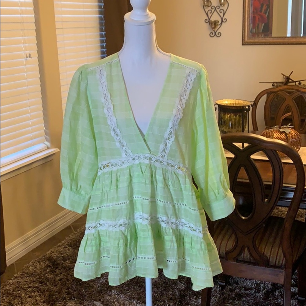FREE PEOPLE Top Size XS NWT